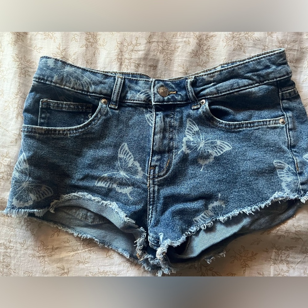 H&M Butterfly jean shorts